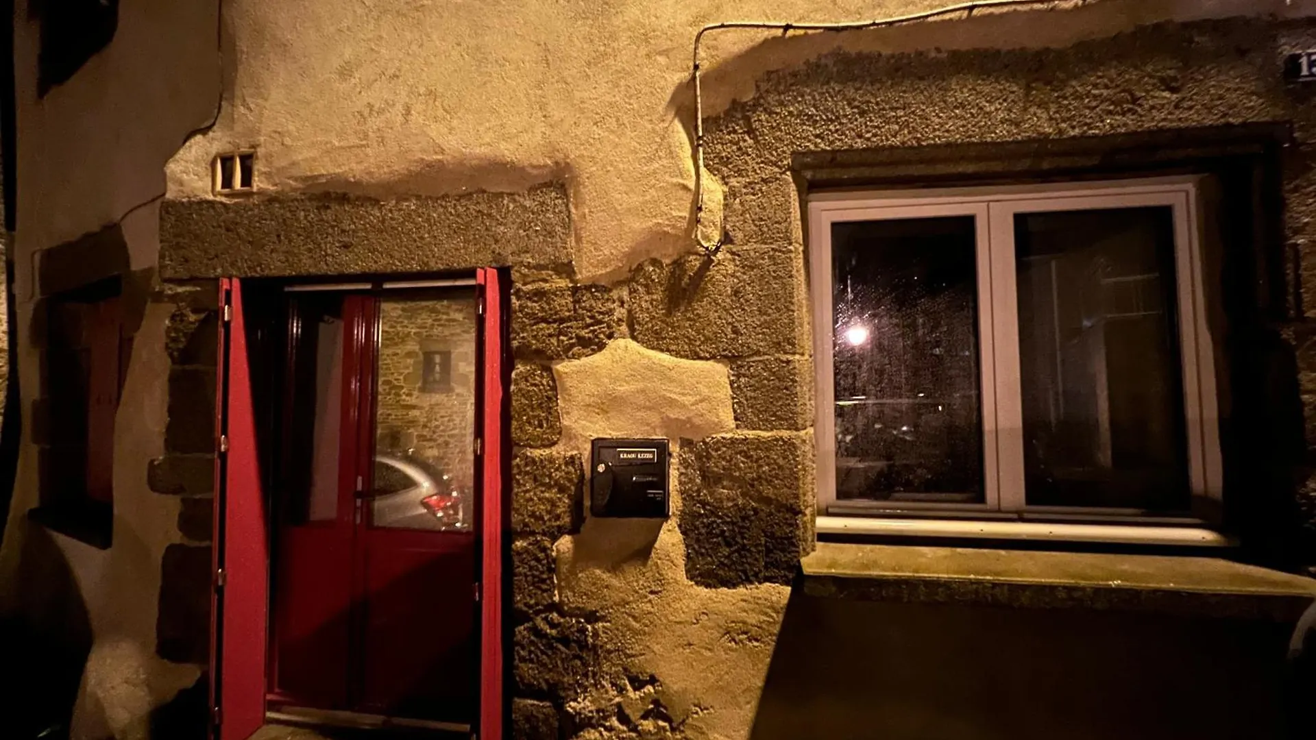 Kraou Kezeg   à 50m de la mer - 2/4 pers. Saint-Malo Appartement